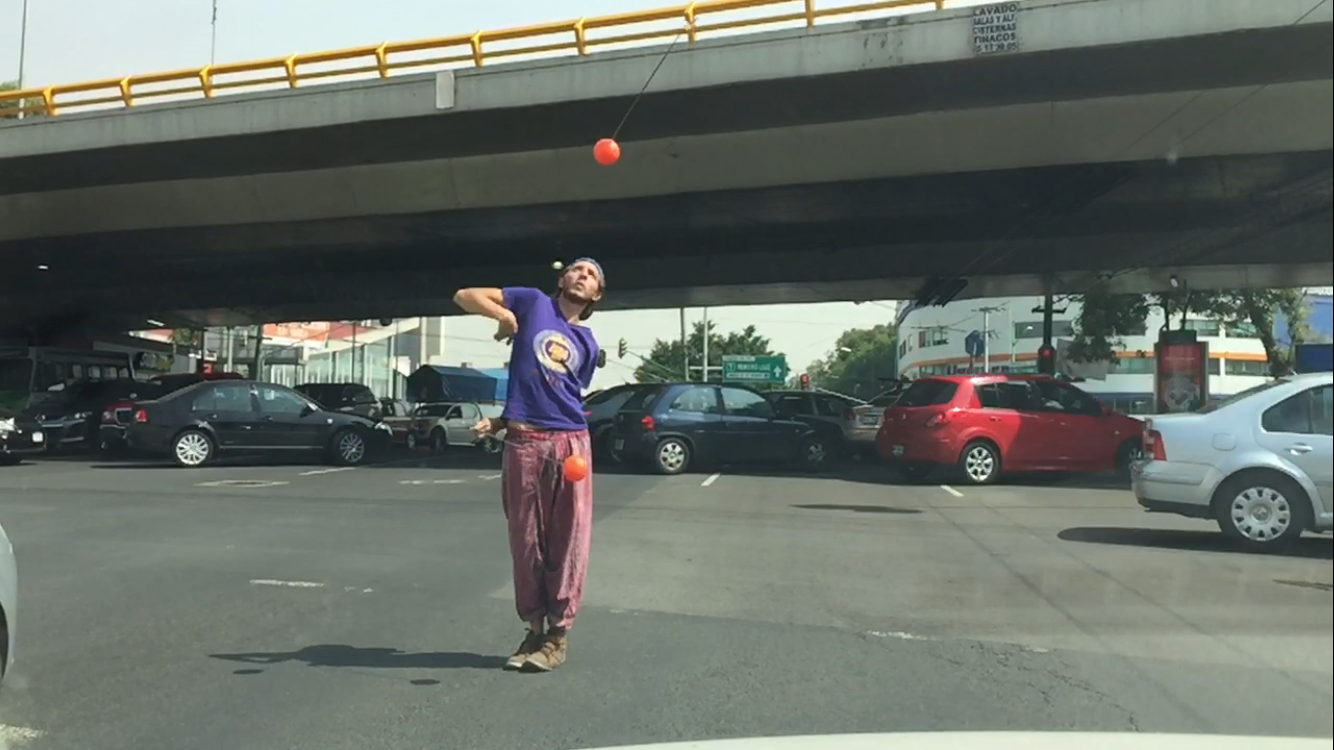 #CaóticaTranquilidad: La espera en un semáforo